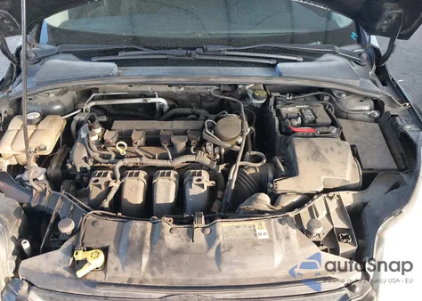 2014 Ford Focus Se z USA, uszkodzony, nr VIN 1FADP3F28EL211045